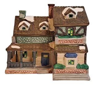 Vintage 1995 Dept Department 56 Dickens' Village Light Up House 6 Inches Tall